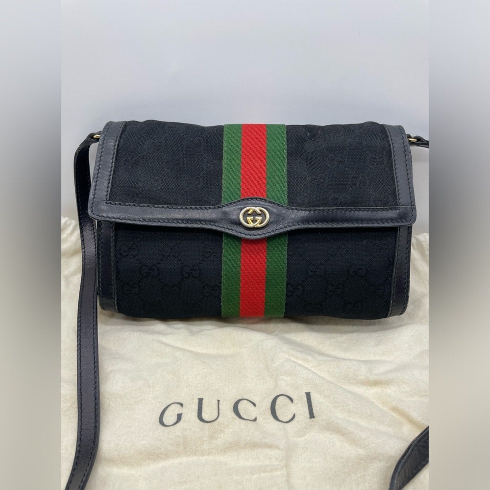 Authentic gucci sling bag sale